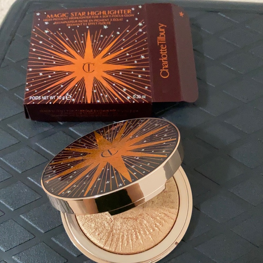 Charlotte Tilbury Magic Star Highlighter